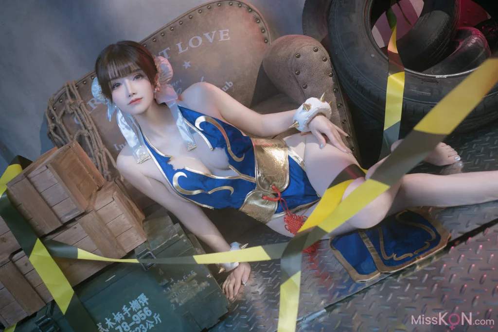 Coser@鹿八岁: 春丽的格斗辅导 (90 photos)