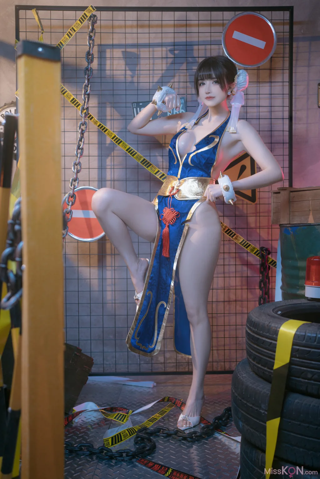 Coser@鹿八岁: 春丽的格斗辅导 (90 photos)
