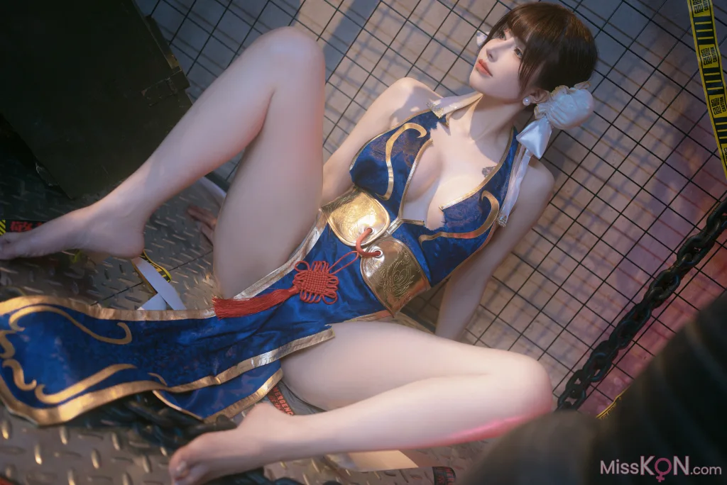Coser@鹿八岁: 春丽的格斗辅导 (90 photos)