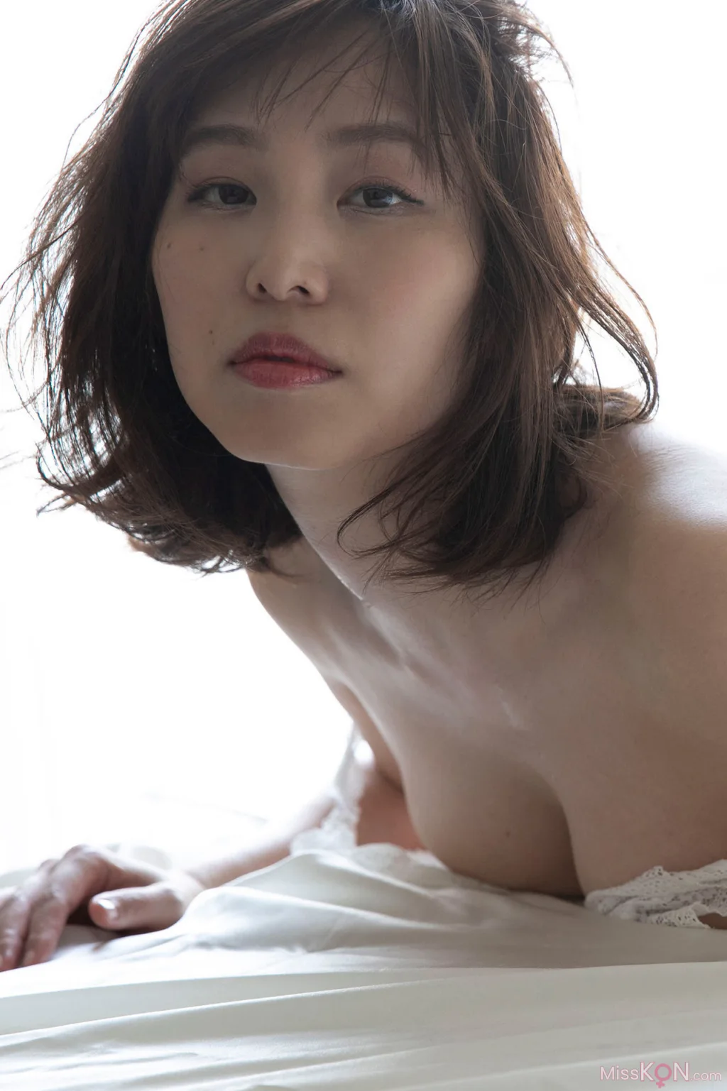 [JP] Misumi Shiochi (塩地美澄): 週刊ポストデジタル写真集 好きなんだってば！！ (96 photos)