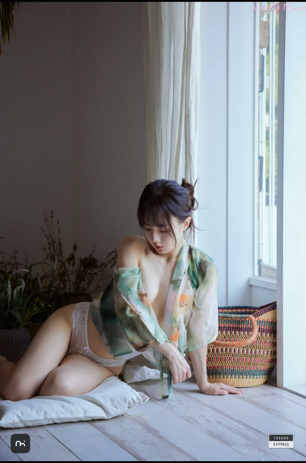 [LE] LERB-229: Ray (59 photos)