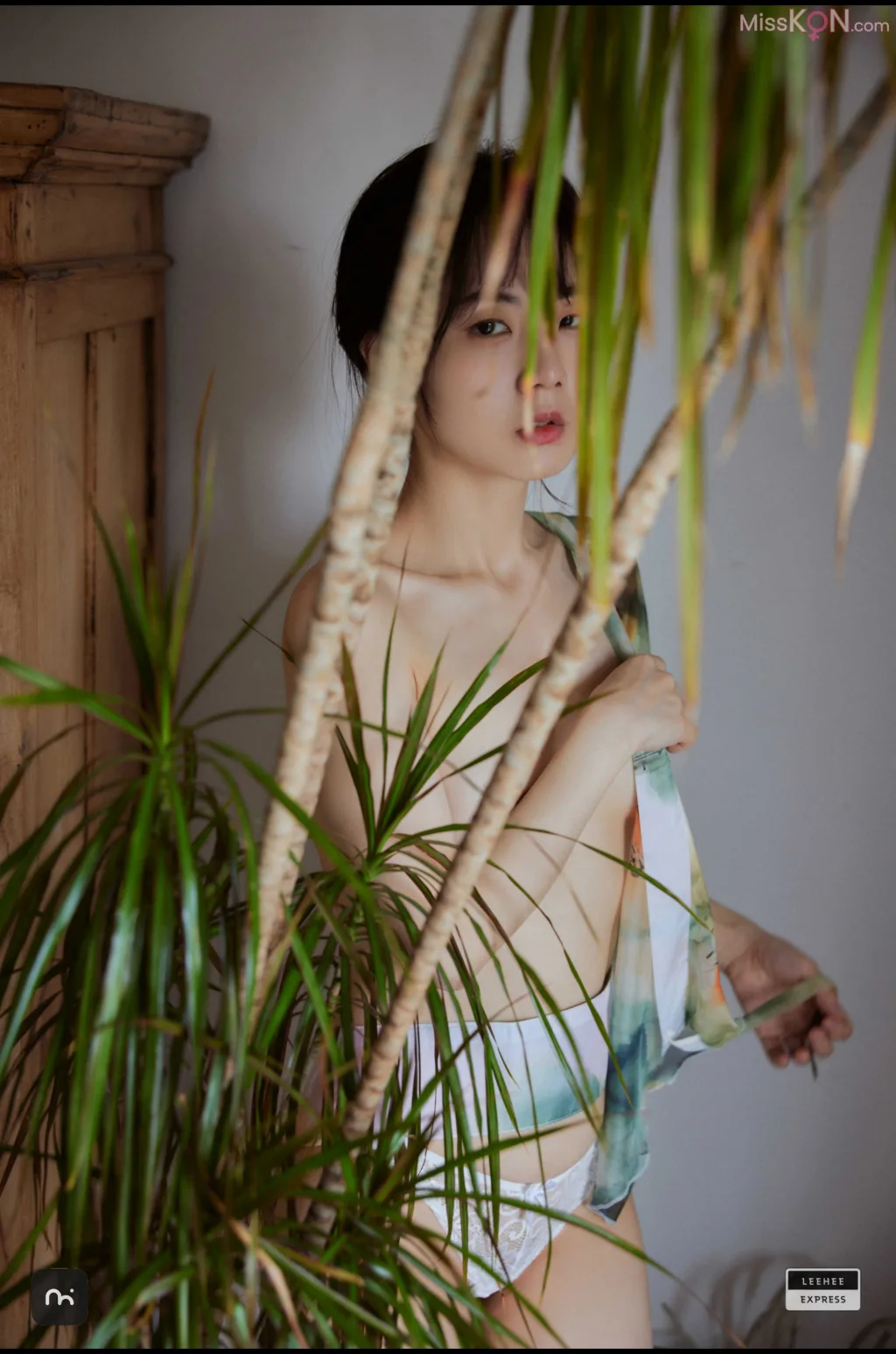 [LE] LERB-229: Ray (59 photos)