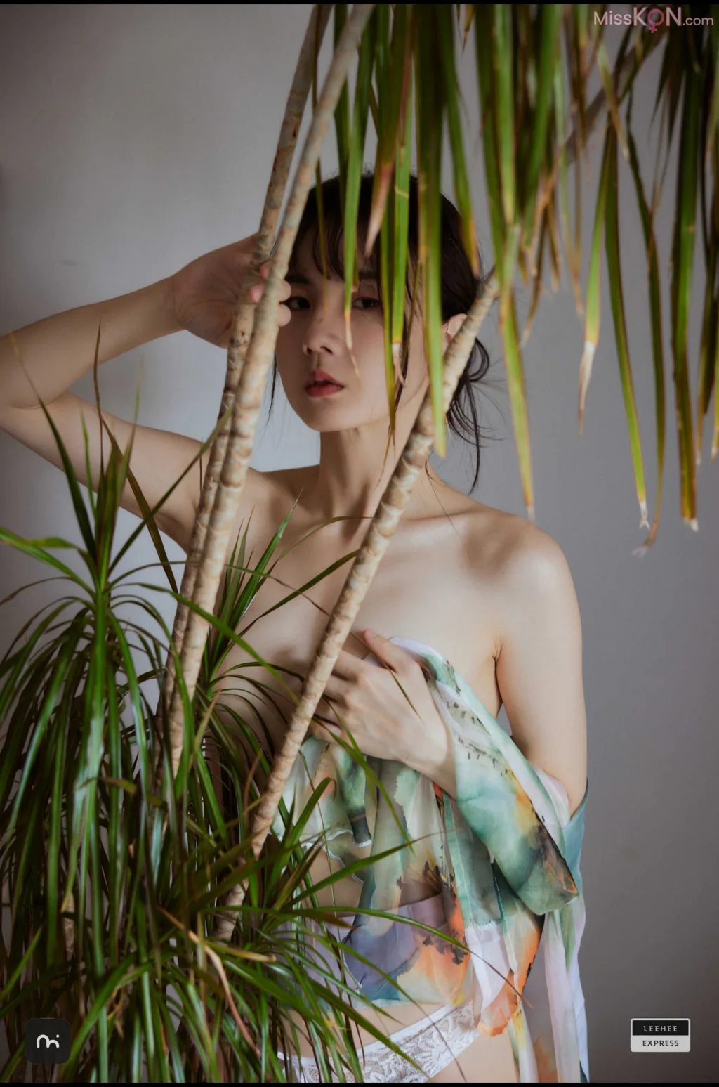 [LE] LERB-229: Ray (59 photos)