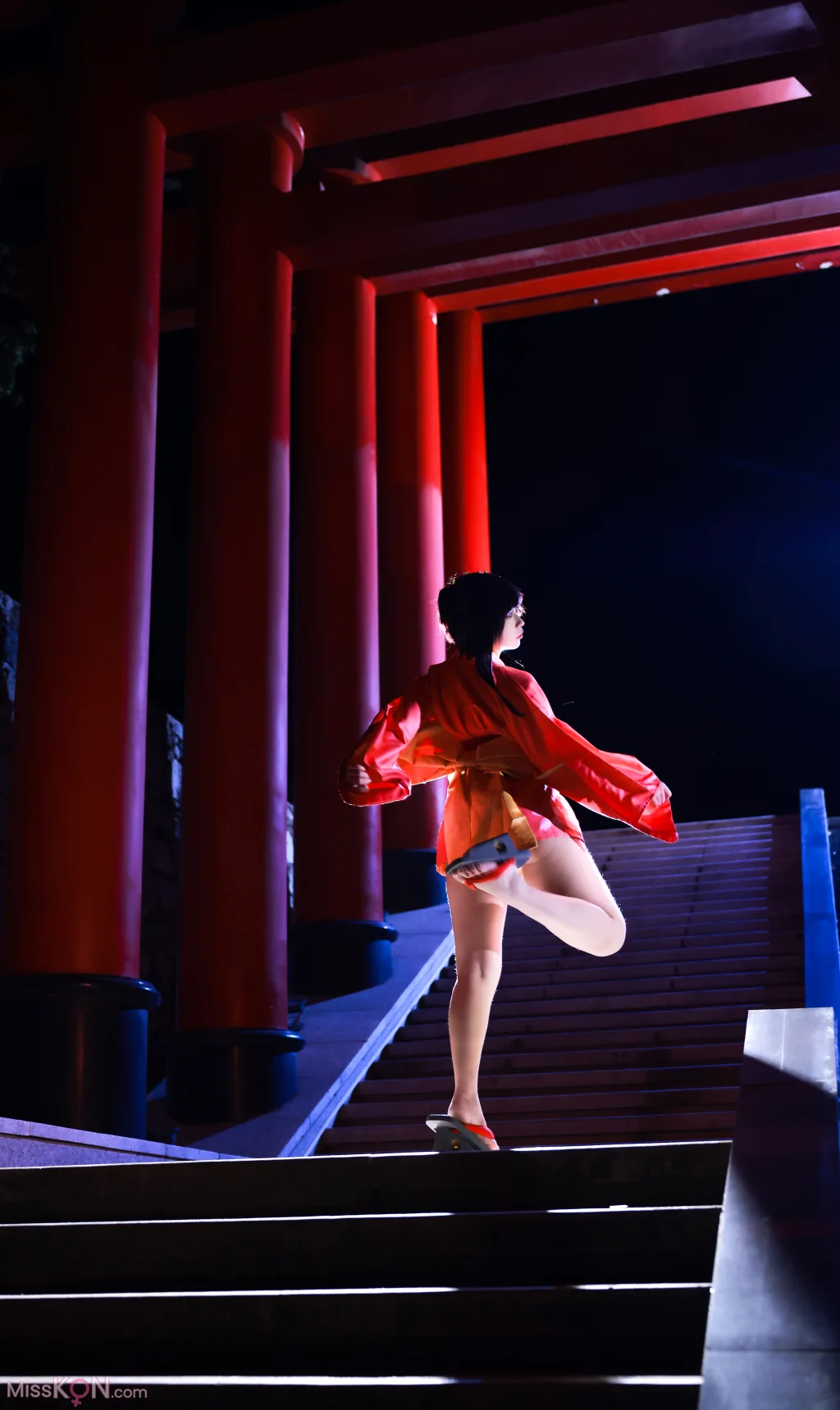 Coser@G44不会受伤: 甲铁城的卡巴内瑞  无名 (23 photos)