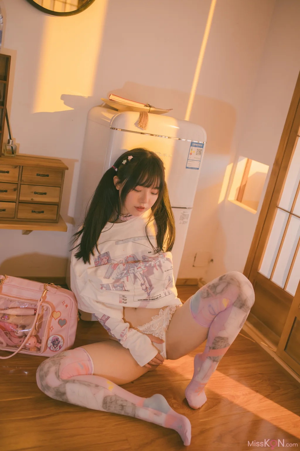 Coser@六味帝皇酱: 午后的少女 (84 photos)