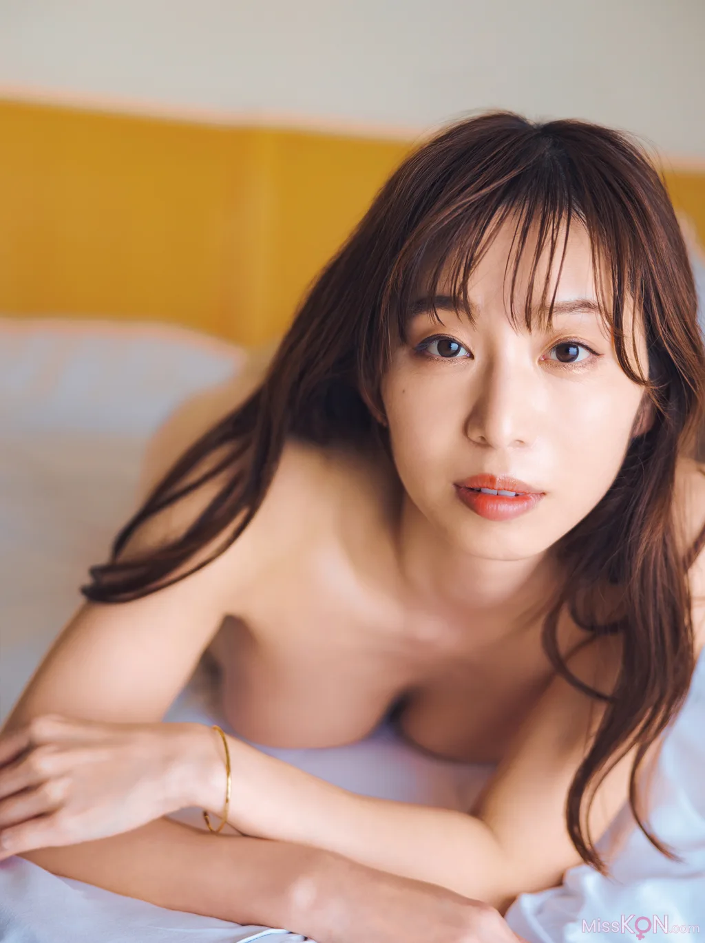 [JP] Misumi Shiochi (塩地美澄):【電子版だけの特典カットつき】 写真集 Ｐｅａｒｌ (130 photos)