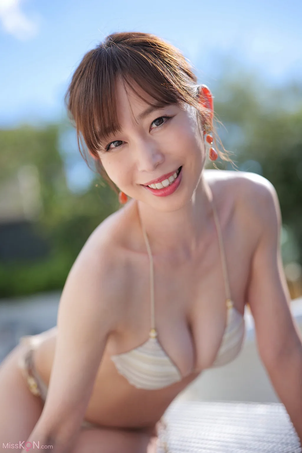 [JP] Misumi Shiochi (塩地美澄): 週刊ポストデジタル写真集 女子アナ桃源郷 (64 photos)
