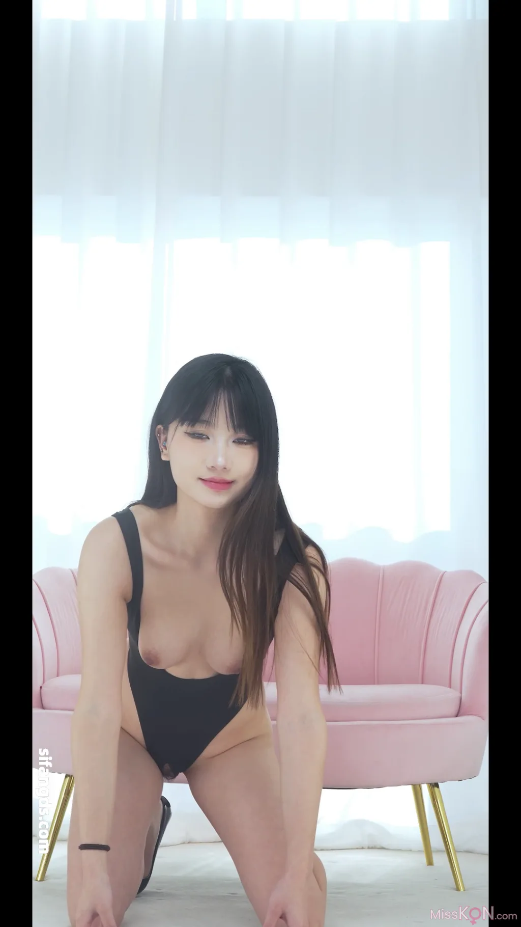 [KING8舞團] 甄惠: 高顏值女神 大尺度福利 裸舞 (149 photos + 20 videos)