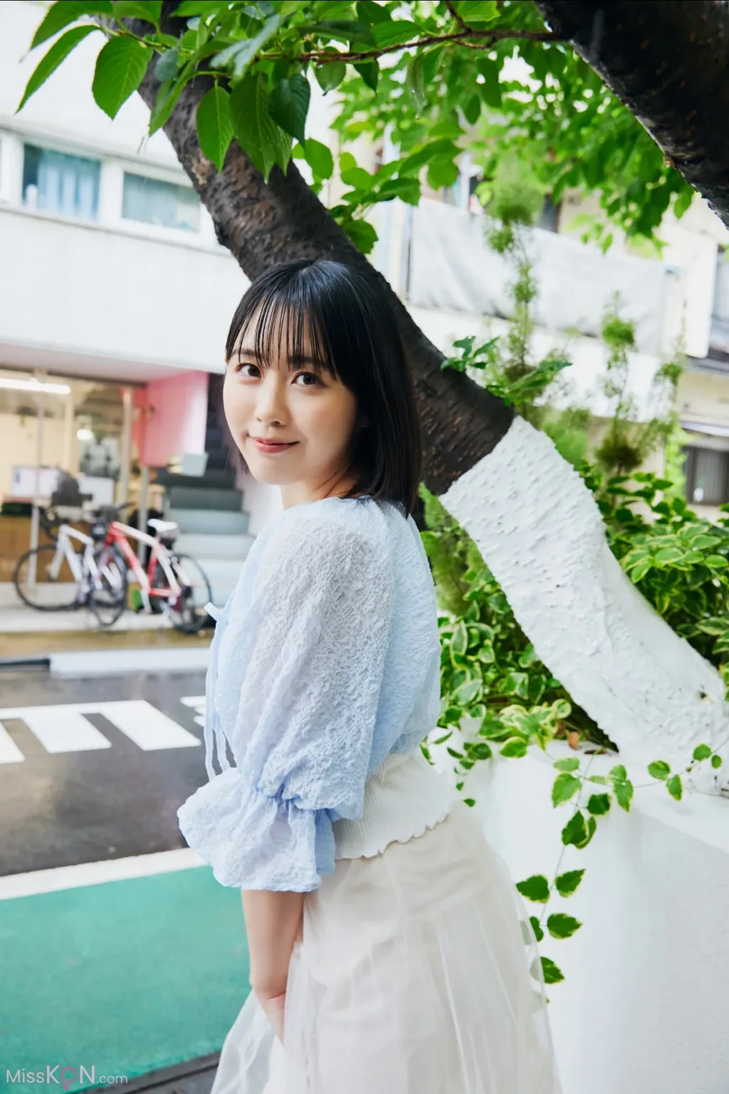 [JP] Yuki Yomichi (夜道雪): FRIDAYデジタル写真集 ぎゅーってしよ (159 photos)