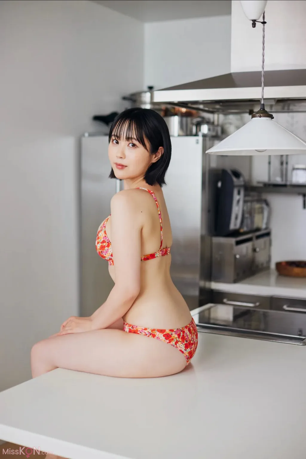 [JP] Yuki Yomichi (夜道雪): FRIDAYデジタル写真集 ぎゅーってしよ (159 photos)