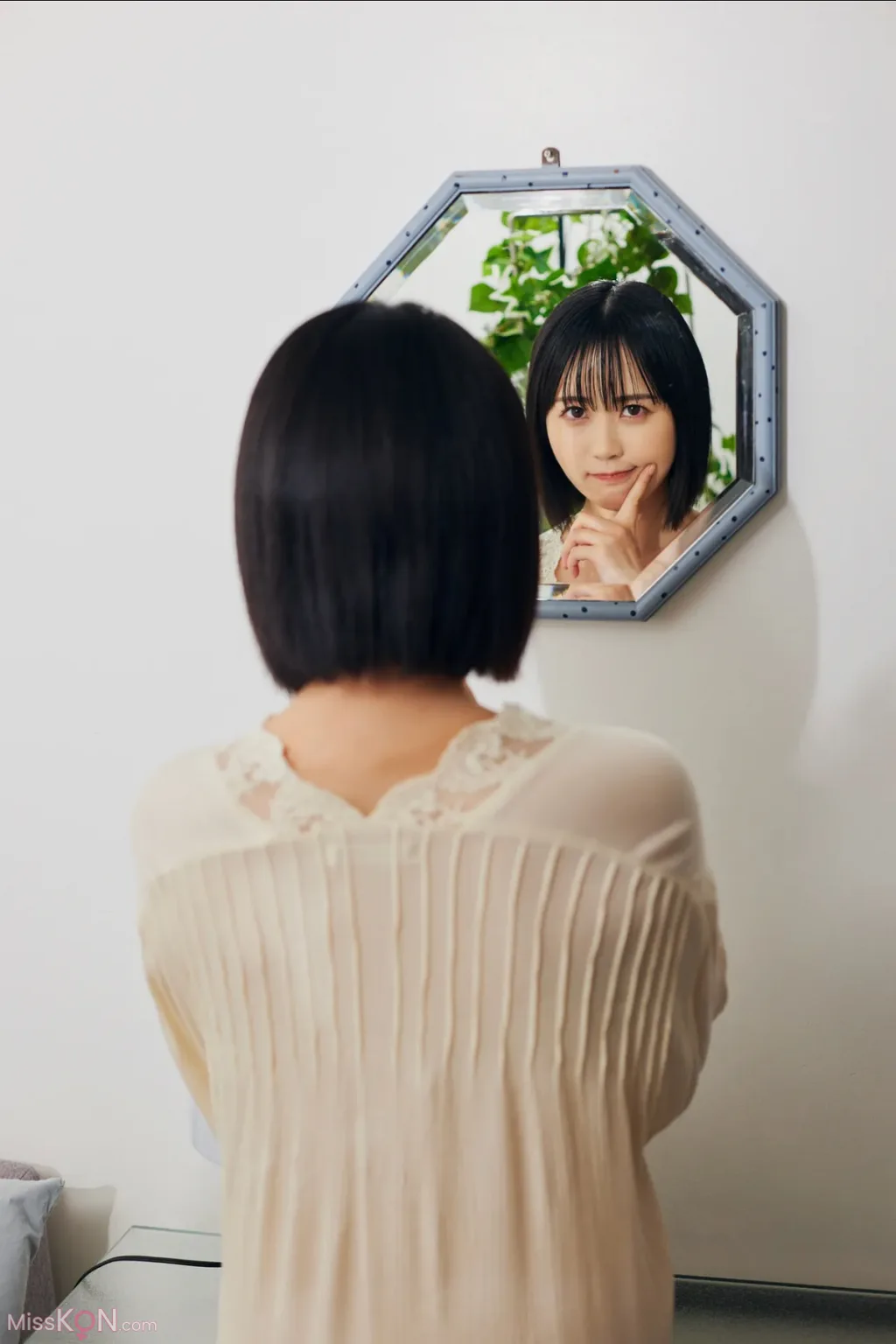 [JP] Yuki Yomichi (夜道雪): FRIDAYデジタル写真集 ぎゅーってしよ (159 photos)