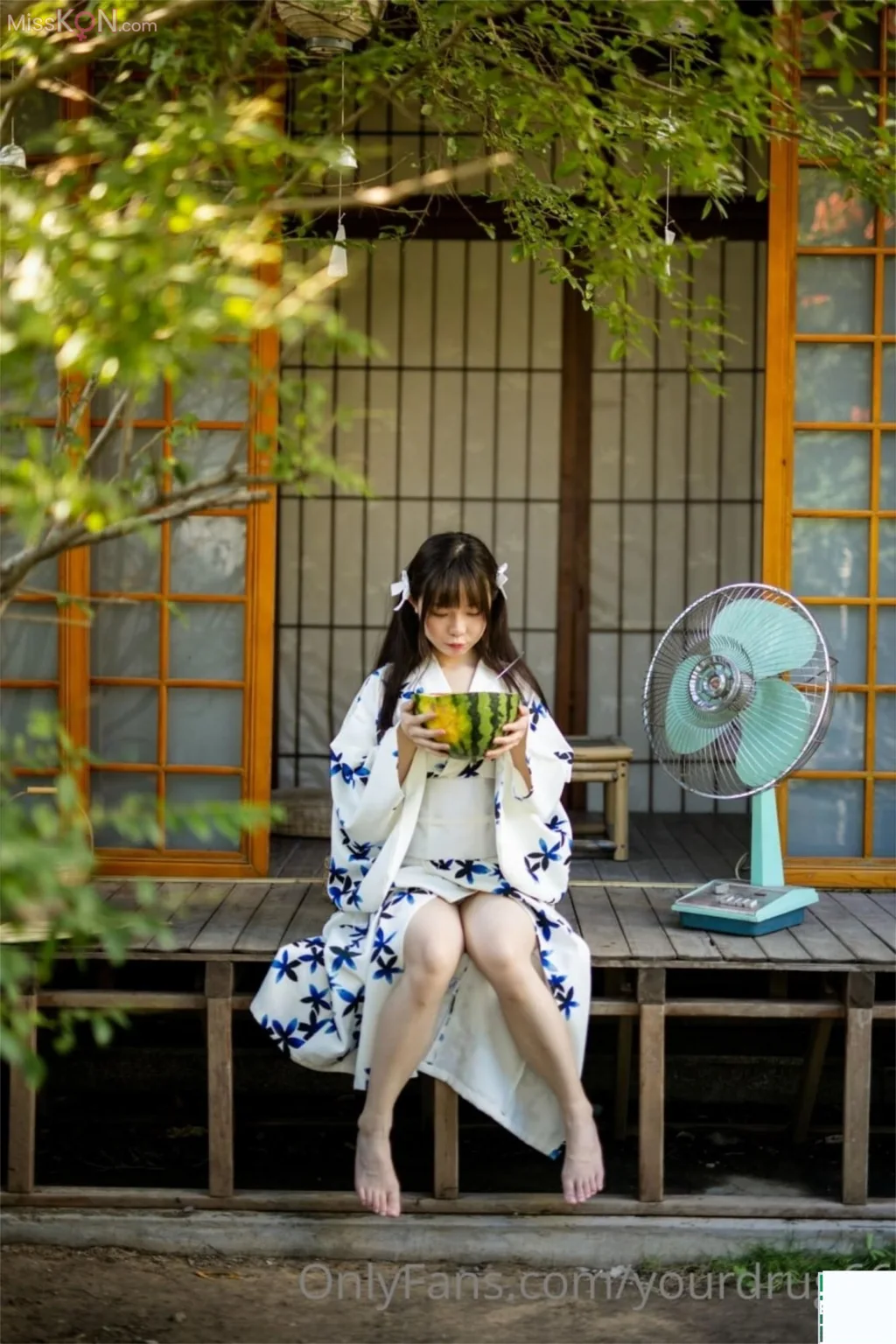 Coser@六味帝皇酱: 夏日和服 (71 photos)