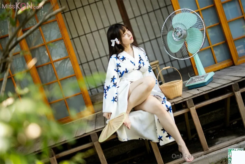 Coser@六味帝皇酱: 夏日和服 (71 photos)