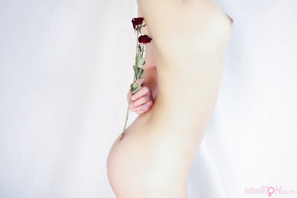 Coser@洛美: OL与花 (43 photos + 3 videos)