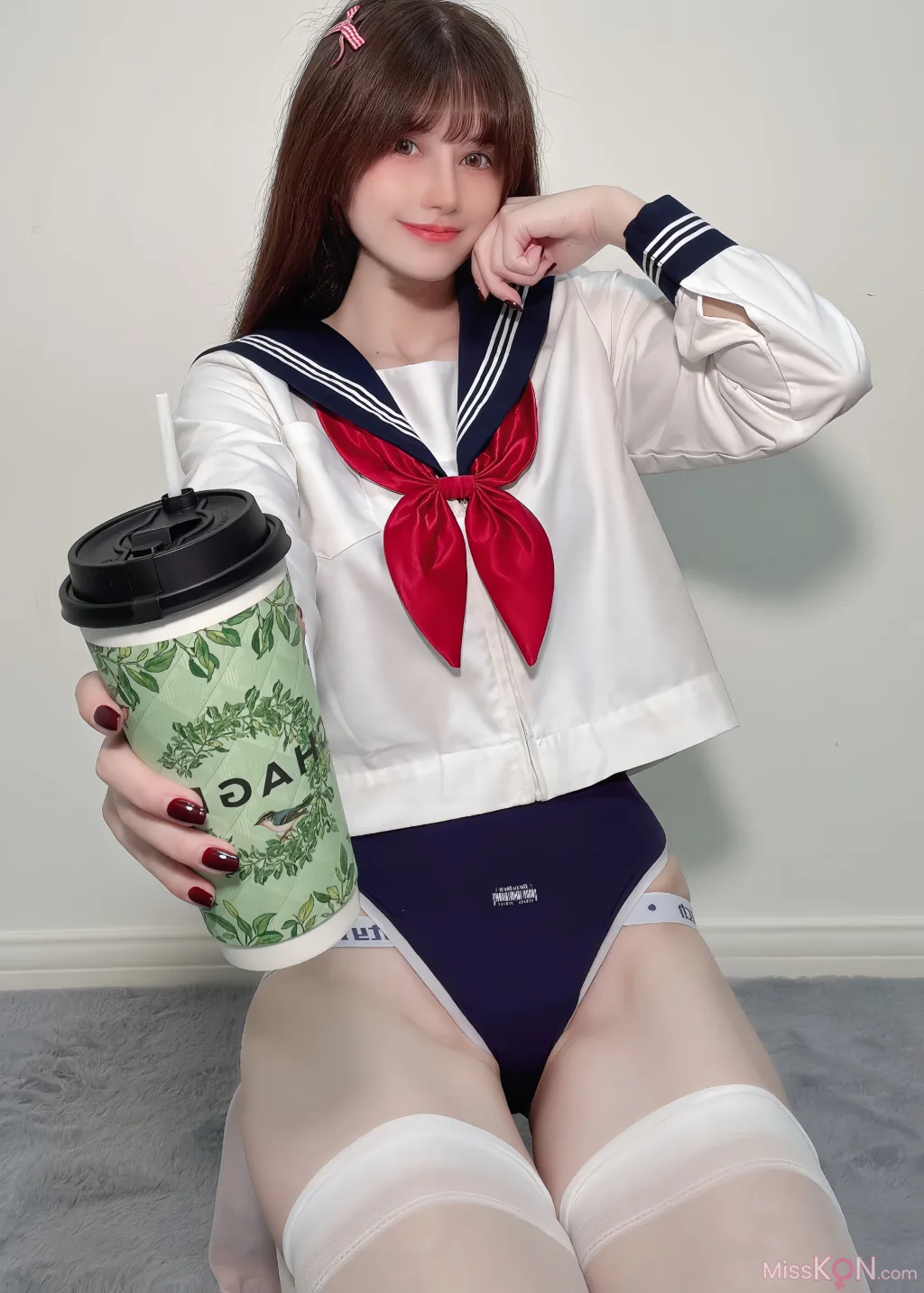 Coser@鹿八岁: 白丝水手服 (35 photos)