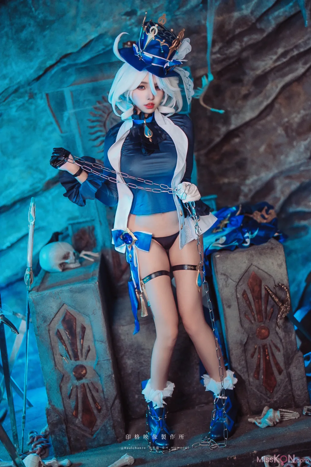 Coser@慕慕Momo: 芙寧娜 Furina 正義之神 (66 photos + 1 video)