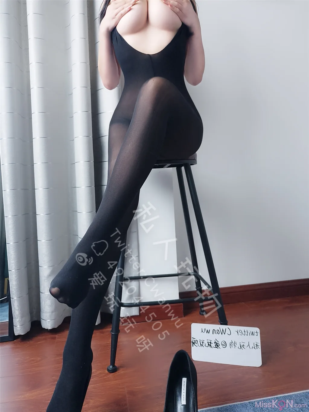 Coser@私人玩物: 黑丝吊带 (43 photos + 2 videos) – Page 2