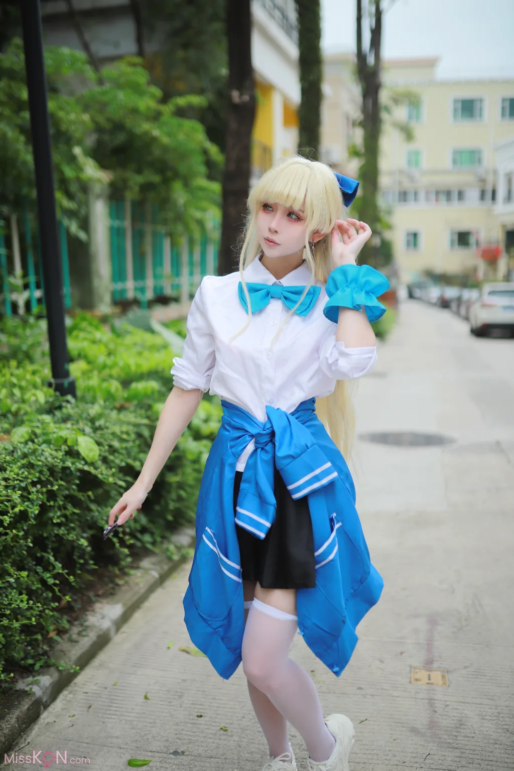 Coser@上杉绘梨落: 蔚蓝档案 飞鸟马时 校服 (46 photos)