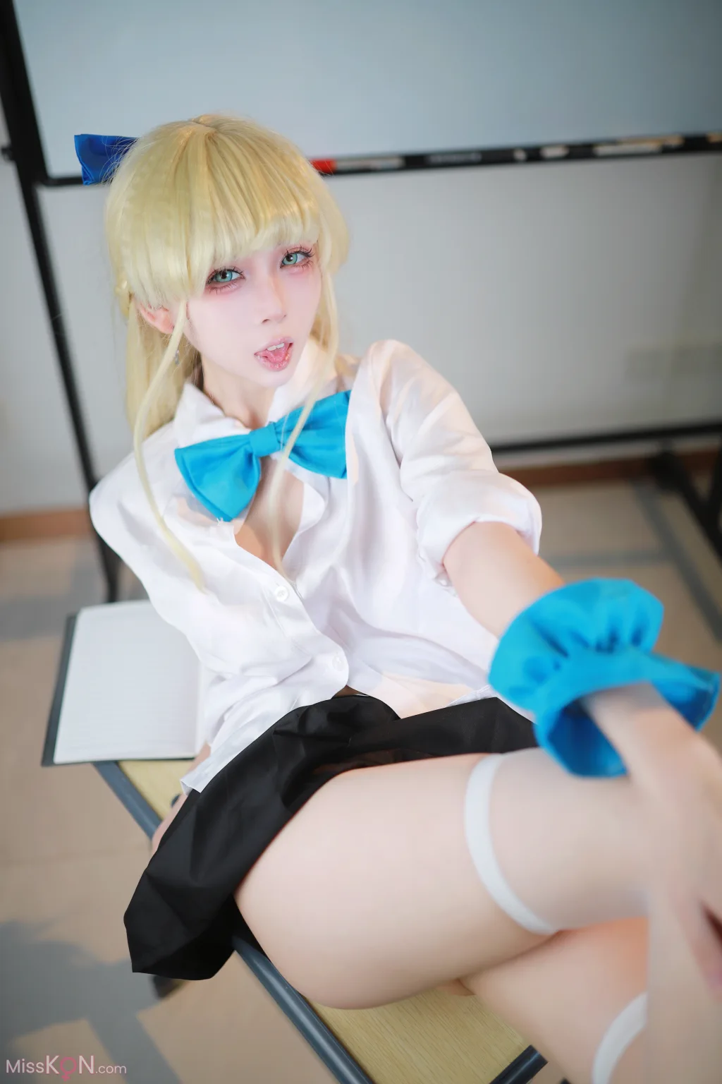 Coser@上杉绘梨落: 蔚蓝档案 飞鸟马时 校服 (46 photos) – Page 2