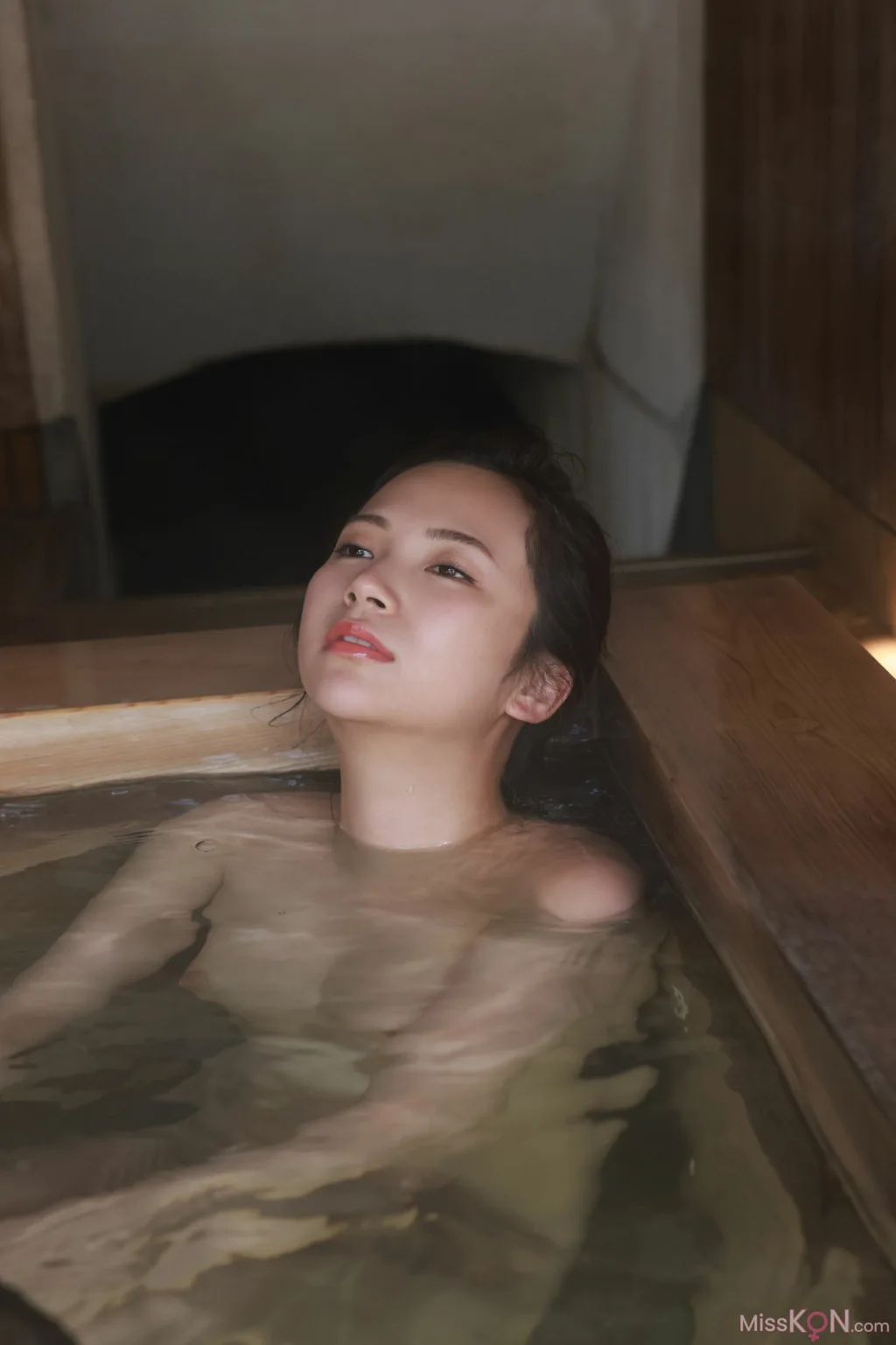 [JP] Miho Machiyama (街山みほ): FRIDAYデジタル写真集 「Ｓｃａｒｌｅｔ　スペシャルＥｄｉｔｉｏｎ　ｖｏｌ．２」 (81 photos) – Page 2