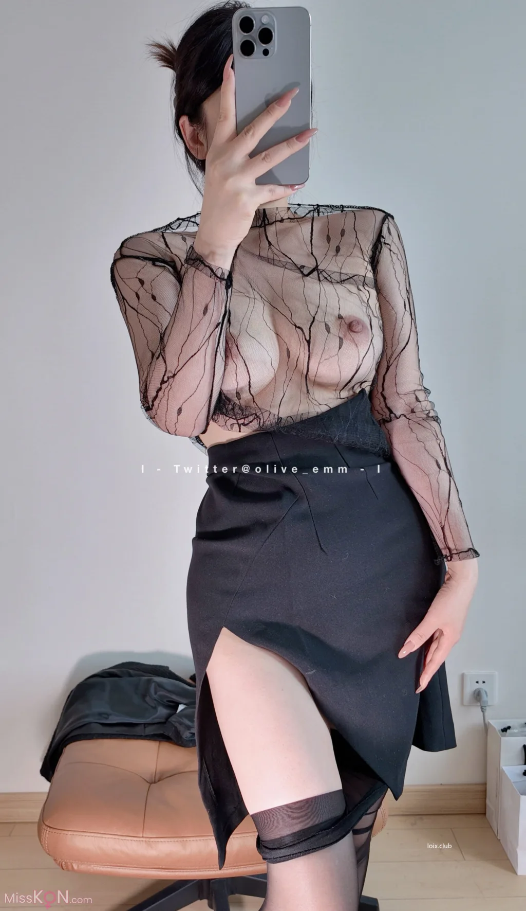 olive_emmm: 无缝黑丝 (28 photos + 2 videos) – Page 3