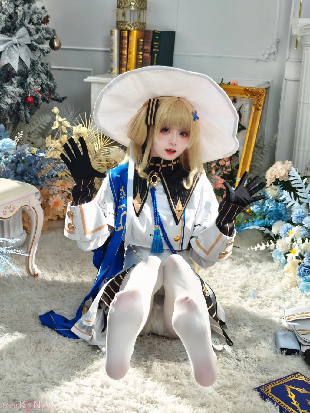 Coser@九柒喵: Phoebe (43 photos)