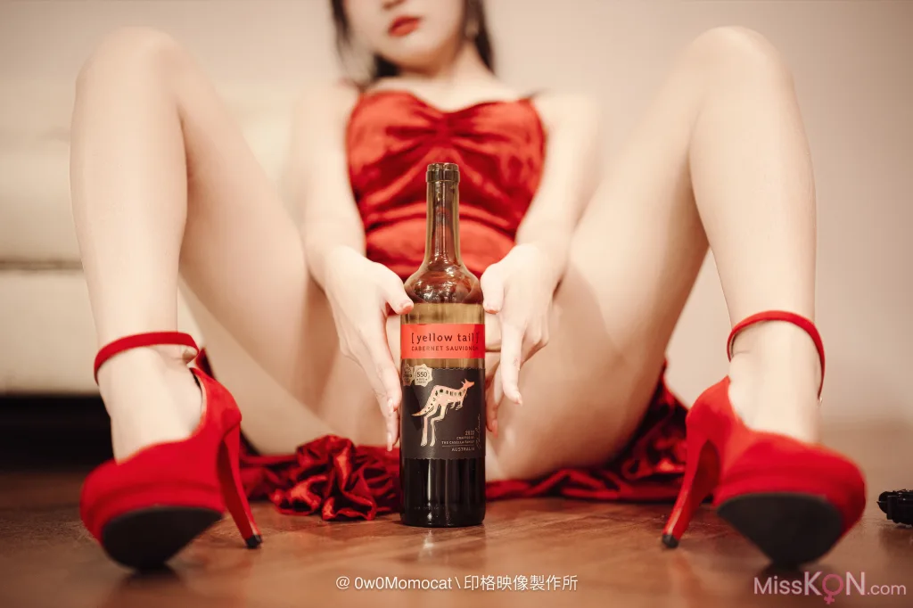 Coser@慕慕Momo: 酒醉後喘息任務 (61 photos + 1 video) – Page 2