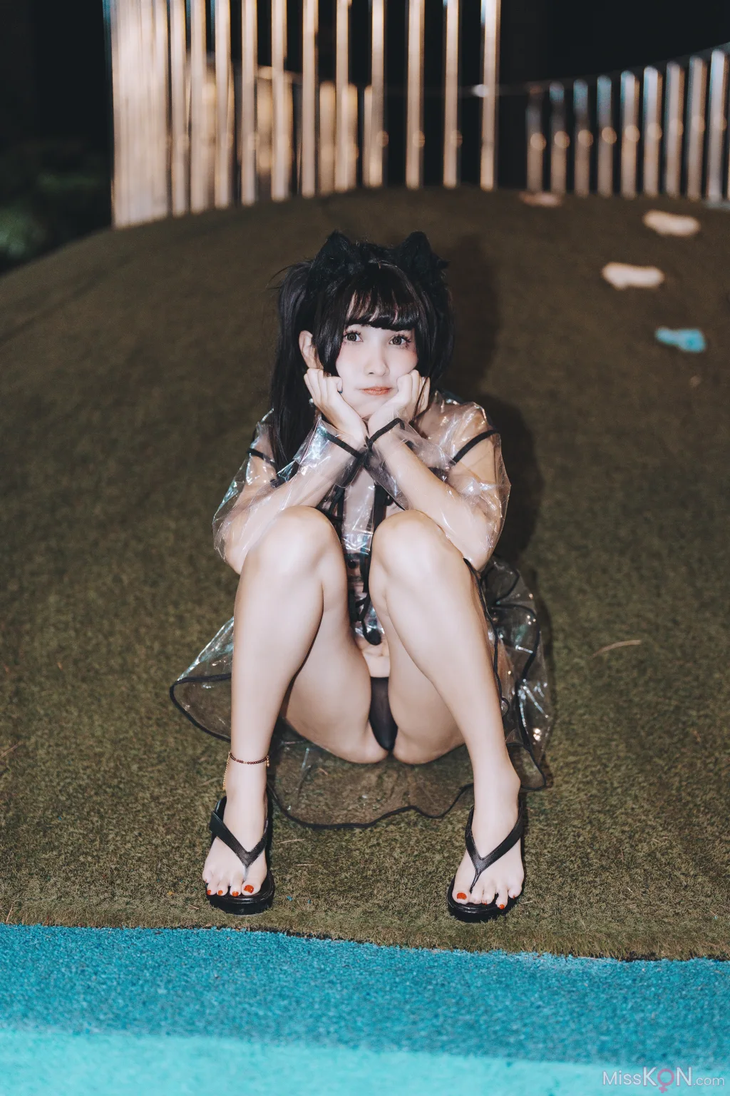 Coser@慕慕Momo: 溜雨衣貓貓 (48 photos) – Page 4