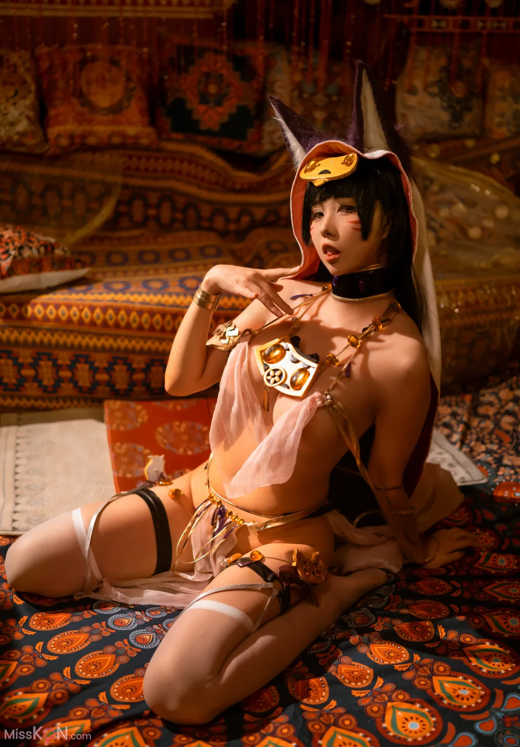 Coser@上杉绘梨落: 碧蓝航线 武藏 同人舞娘 (18 photos)