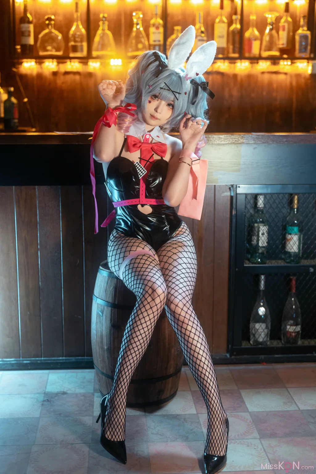 Coser@幼水铃衣: VOCALOID 初音未来 兔子洞 (80 photos) – Page 2