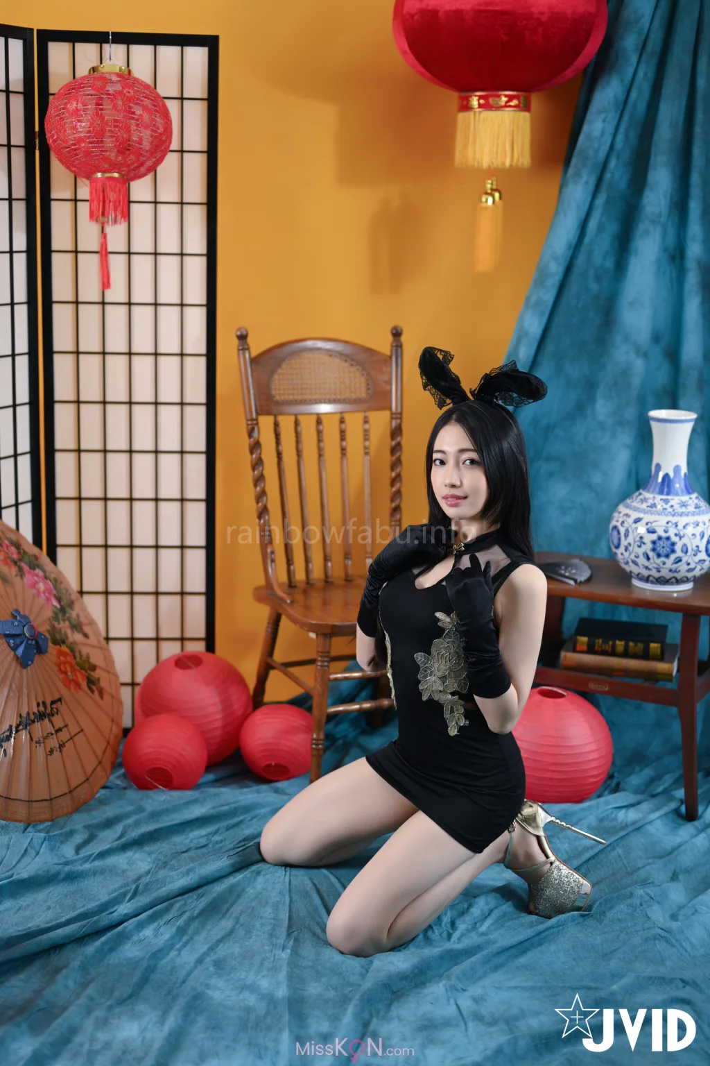 [JVID] 夏暮光: 劇中超正女主角暮光竟然現身在我眼前 (122 photos) – Page 5