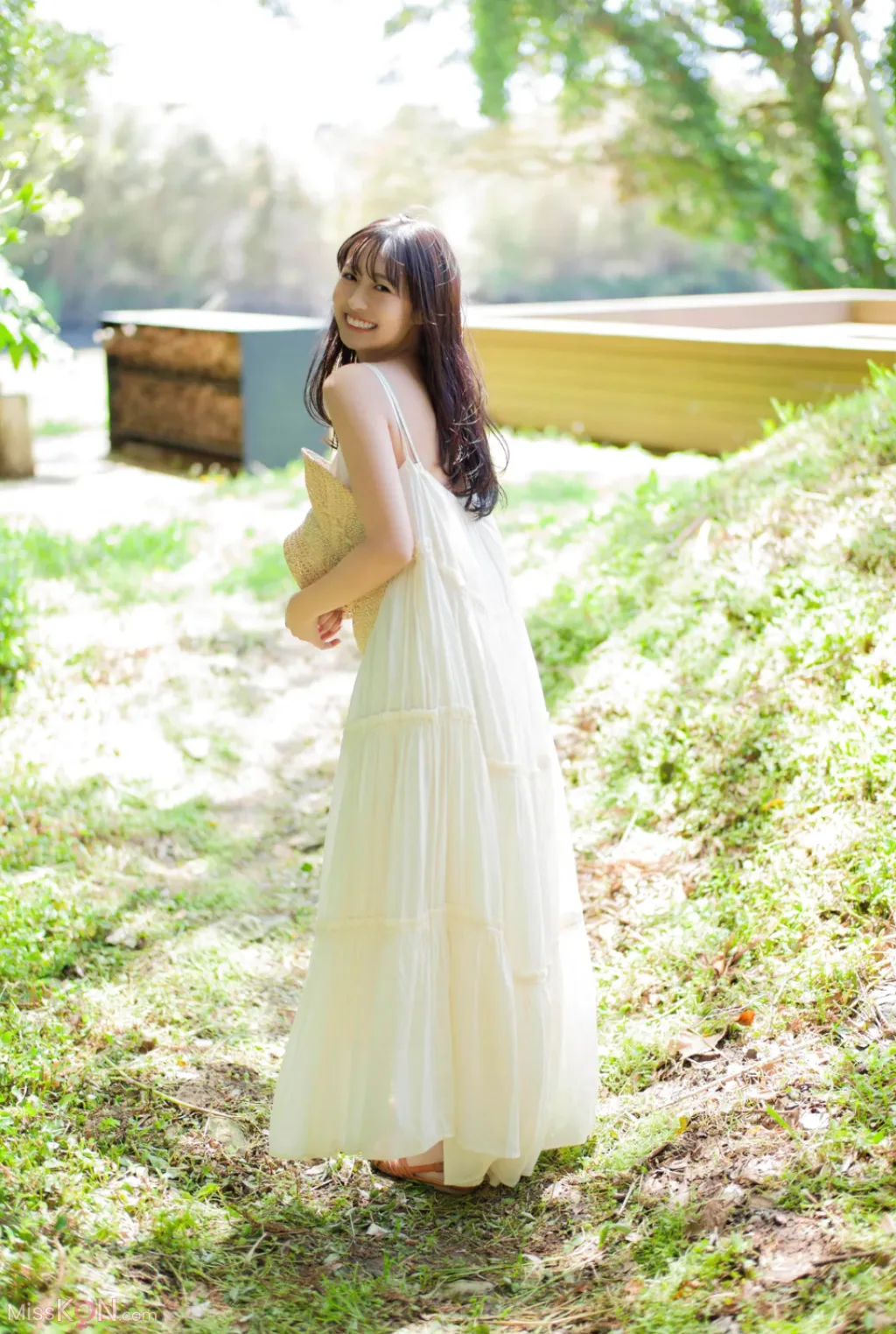 [JP] Aoi Mizobata (溝端葵): FRIDAY GOLD 史上最強のヒロイン (20 photos) – Page 2