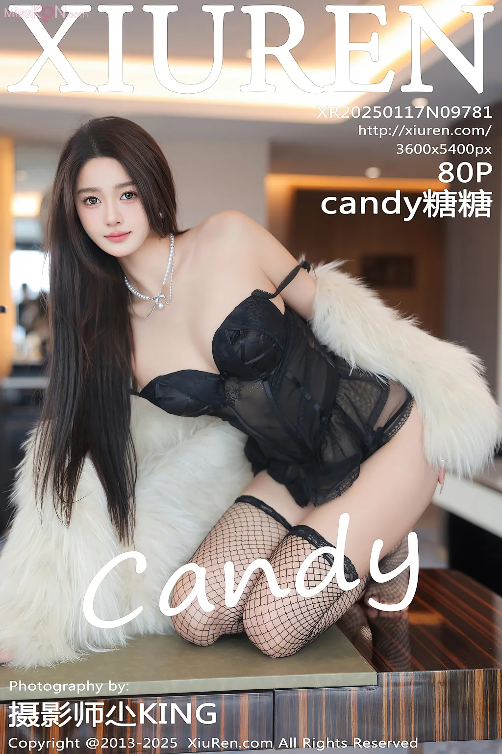XIUREN No.9781 – 9795 (1155 photos)
