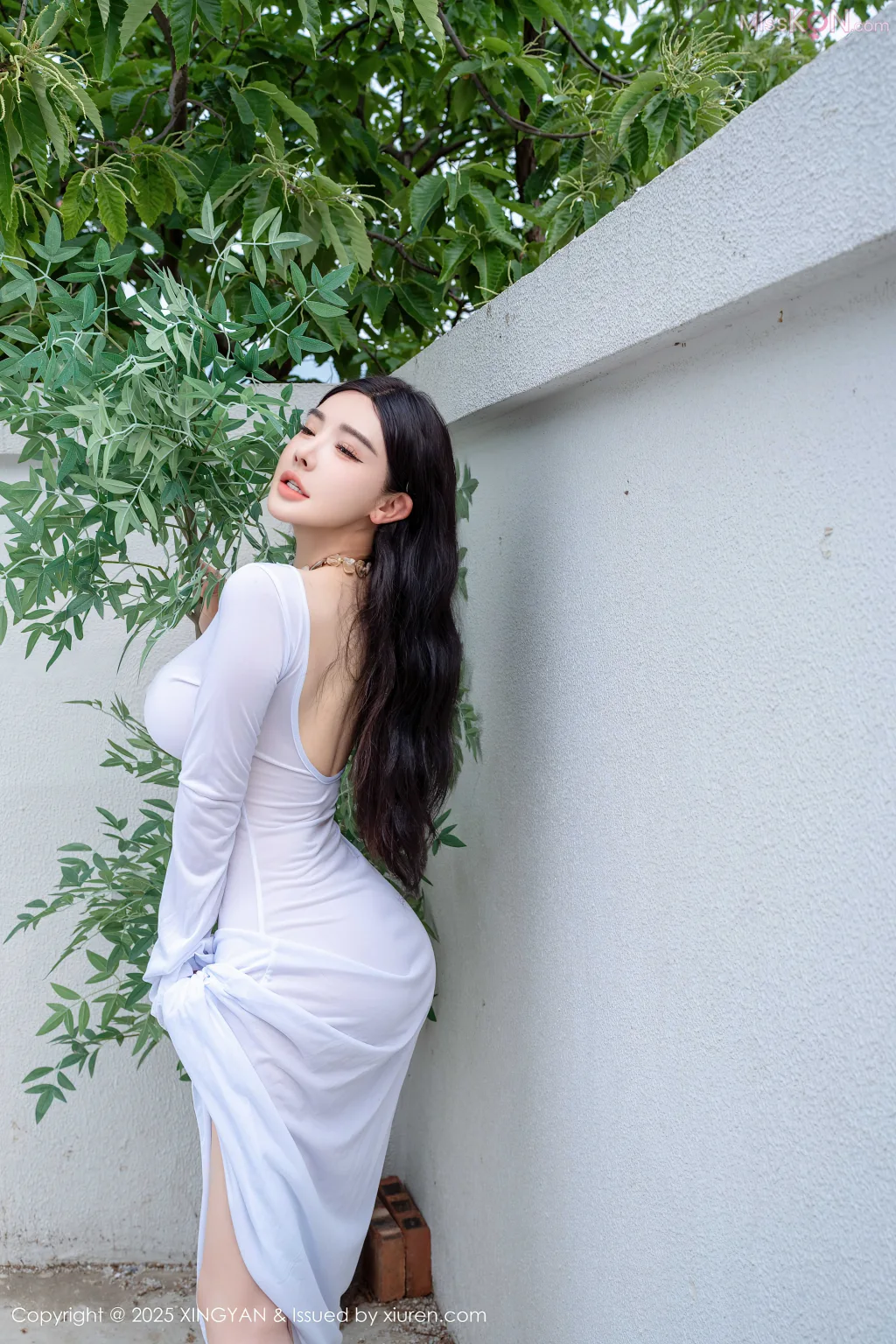 XingYan Vol.355: 潘思沁 (80 photos)
