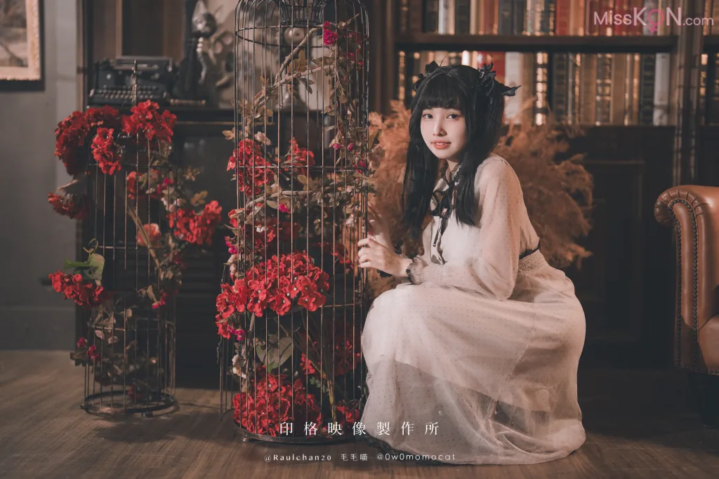 Coser@慕慕Momo: 你的玩偶女孩 (46 photos + 1 video)