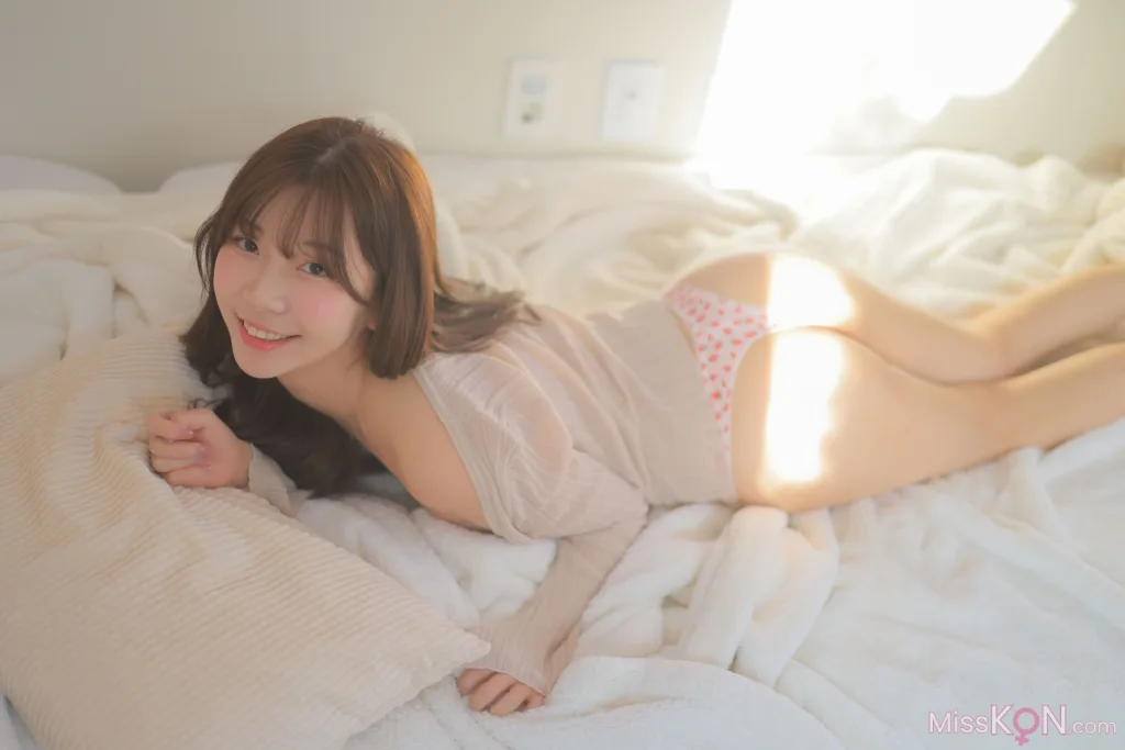 [PATREON] 쏘블리 (@leeesovely): Warm Afternoon Sun (115 photos)