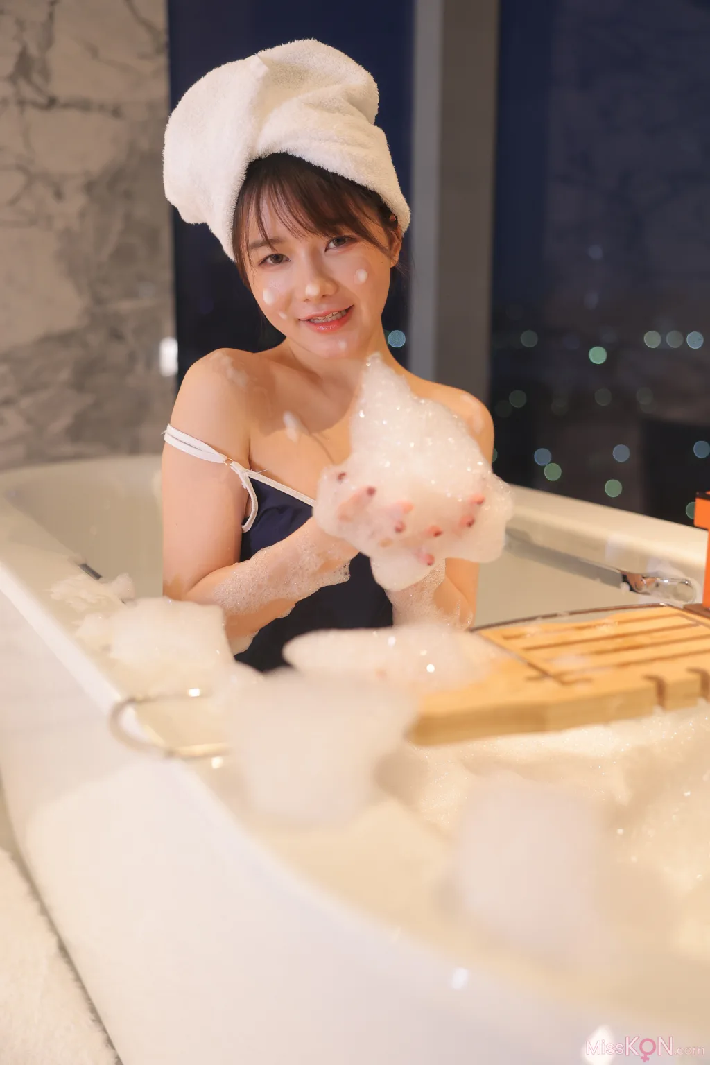 [Private Photoshoot] 绾绾么: R18 秀人网模特 泡泡浴 (733 photos) – Page 2