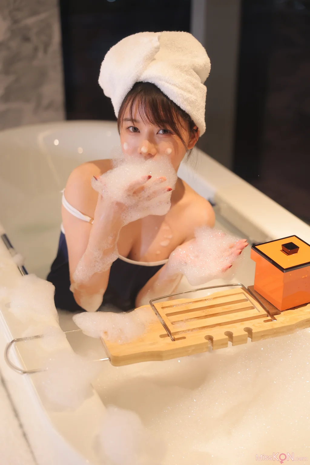 [Private Photoshoot] 绾绾么: R18 秀人网模特 泡泡浴 (733 photos) – Page 2