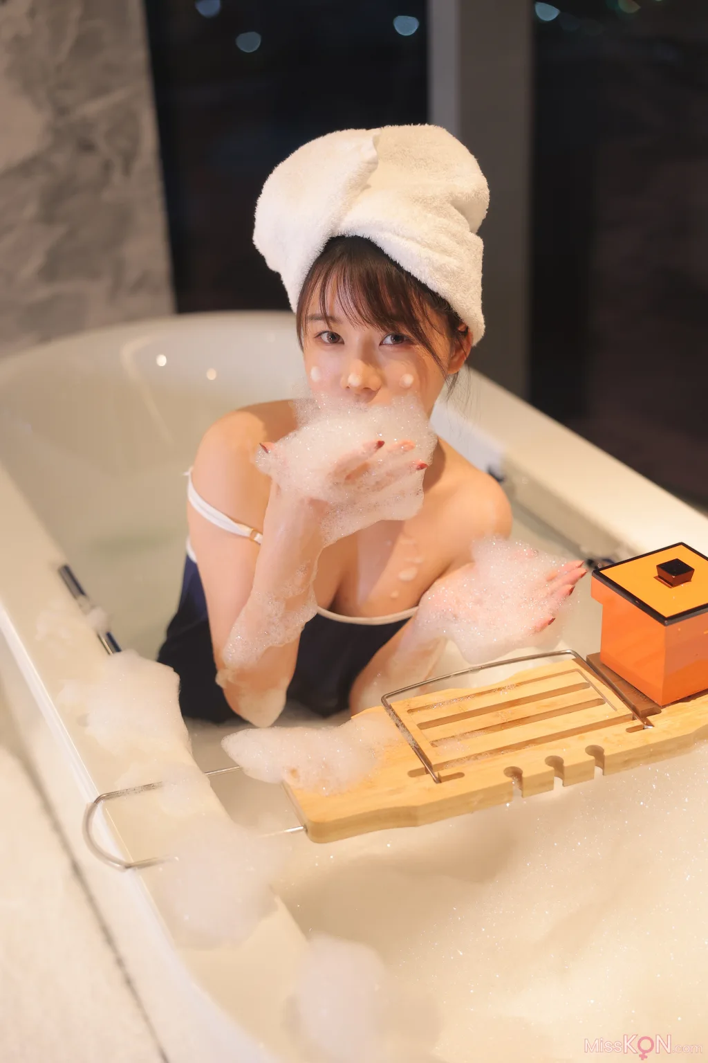 [Private Photoshoot] 绾绾么: R18 秀人网模特 泡泡浴 (733 photos) – Page 2